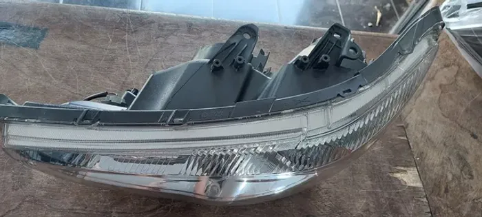 Farol asx sem.xenon
