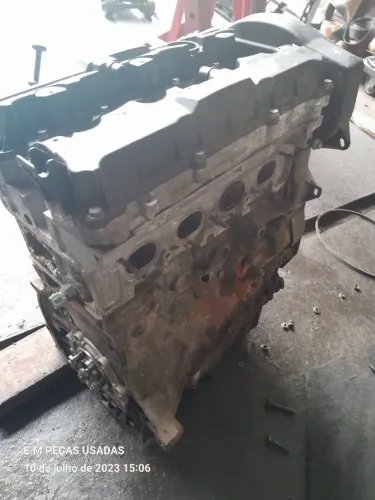Motor parcial  Peugeot partner 1.6 2005 gasolina
