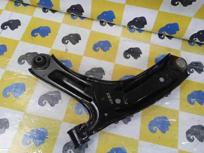 Bandeja Susp. Dianteira Direita Kwid 2023 2024