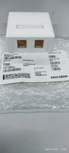 ## Caixa de sobrepor com 2 saídas RJ45 fêmea , Marca Ericcson ##