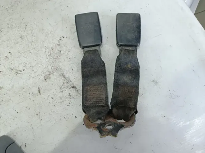 Engate duplo cintos traseiros VW Santana 92-96