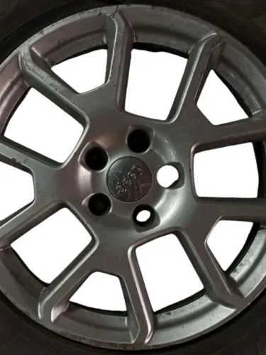 RODA JEEP RENEGADE ARO 16 PRATA DO JEEP RENEGADE /