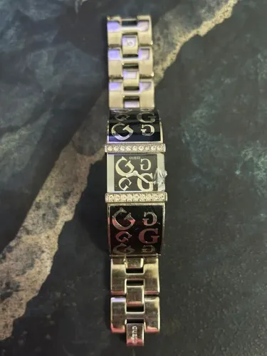 Relógio Guess feminino modelo U10017L2