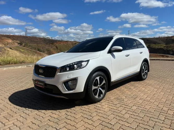 Kia Motors Sorento 3.3 V6 24V 270cv 4x2 Aut.
