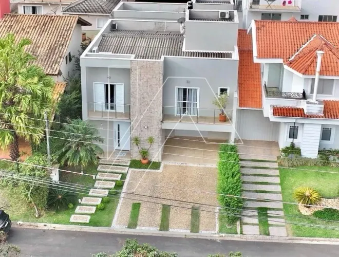CASA À VENDA NO CONDOMÍNIO VIVENDA DAS QUARESMEIRAS EM VALINHOS/SP