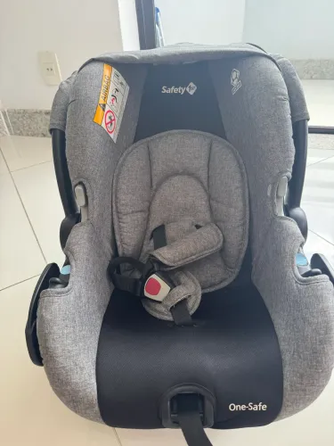 Bebê conforto Safety 1st
