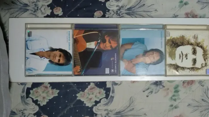 IBRECHÓ - LOTE 10 CDS ANTIGOS DE ROBERTO CARLOS - LEIA O ANÚNCIO