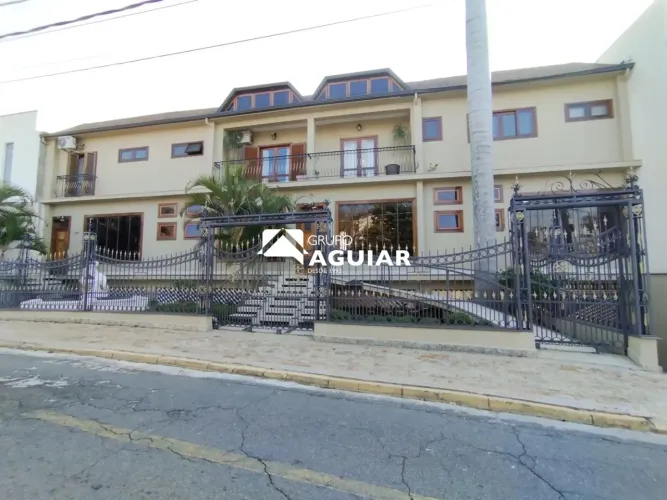 Sala para locação em Valinhos.