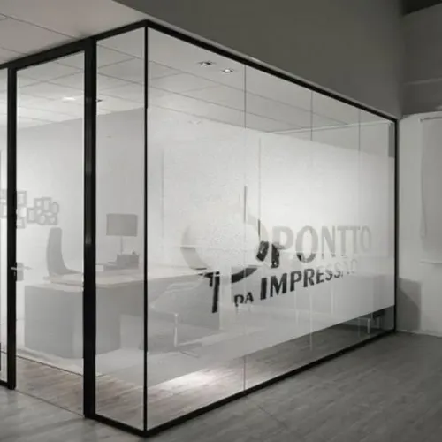 Oportunidade Vitrines Adesivadas 