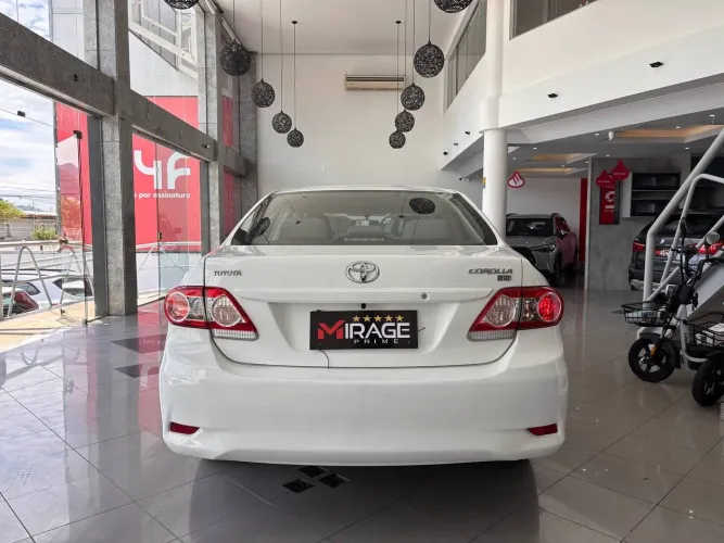 Toyota Corolla GLI 1.8 Flex 16V Aut. 2013