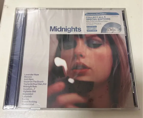 Midnights - Moonstone Blue Edition - Taylor Swift IMPORTADO