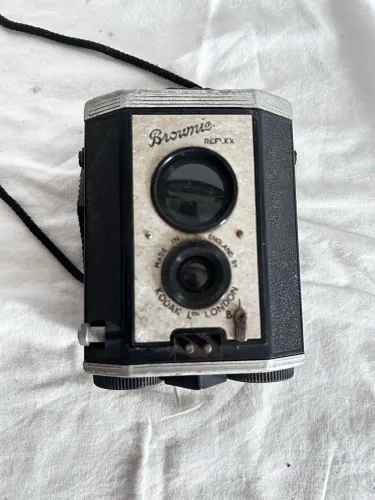 câmera Kodak Brownie Reflex