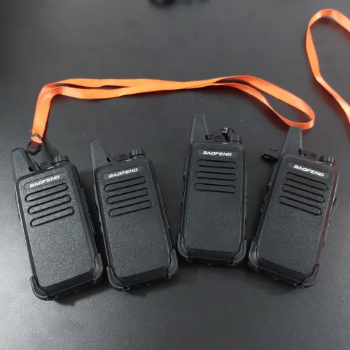 4x Walkie-talkies Baofeng