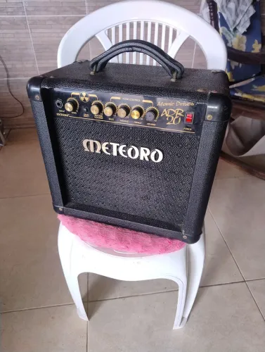 Cubo guitarra