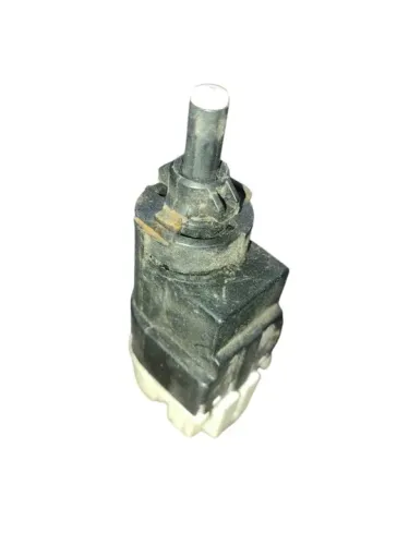 Interruptor pedal freio Renault Logan Sandero  1.0 2008
