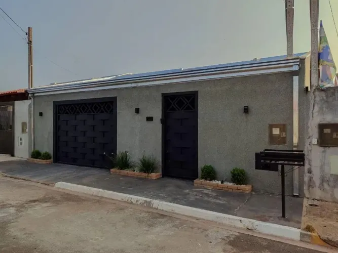 Casa à venda em Adolfo, Centro, com 3 quartos, com 170 m²