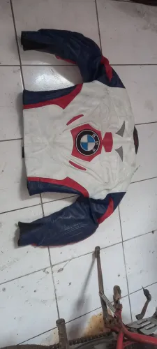 Jaqueta alemã Bmw tamanho M, passo cartão sem juros.