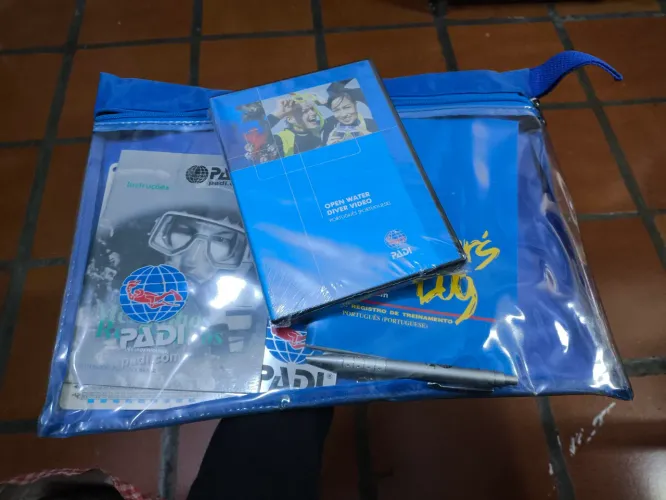 Material de Curso de Mergulho PADI