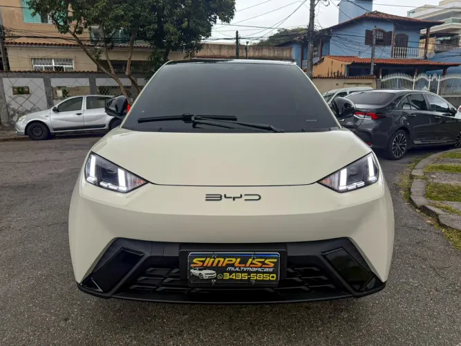 BYD DOLPHIN MINI 38 KW ELÉTRICO 4 Lugares ano 2025