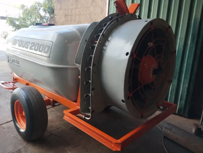 TANQUE PULVERIZADOR PARA CAFÉ JACTO 2000 MIL 