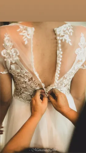 ALUGO VESTIDO DE NOIVA PERFEITO
