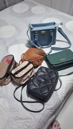 Conjunto de Bolsas variadas 