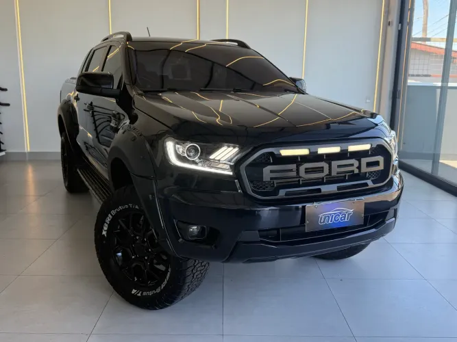 Ford Ranger Black 2.2 4X2 CD Diesel AUT 2022