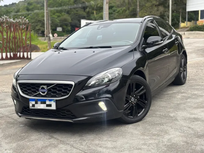 Volvo V40 T-5 Cross Country 2.0 AWD Aut. 2014