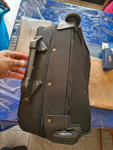 Mala de viagem Sansonaite