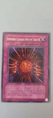 Carta Yugioh explosão causada por um tributo