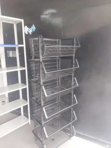 CESTO PLASTICO EMPILHAVEL P LOJA CADA AVISTA 35. * CENTERACO ITAPUA LOJA