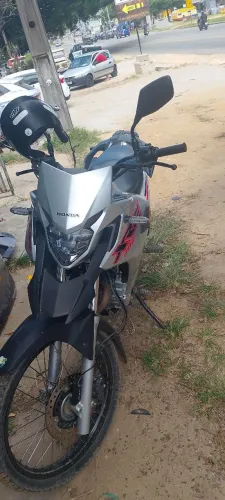 XRE 300 impecável . Moto nova