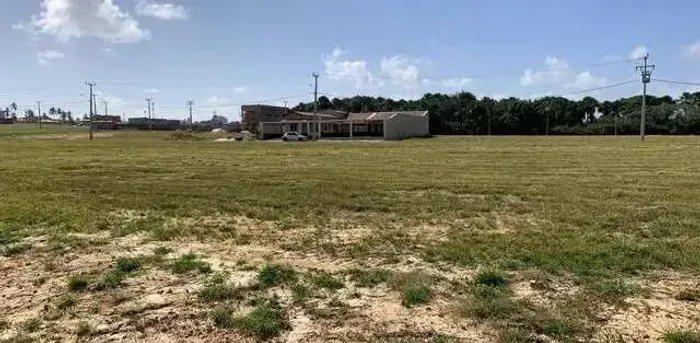 Terreno em Salinas Vale do Sal a 1 minuto da praia do Atalaia