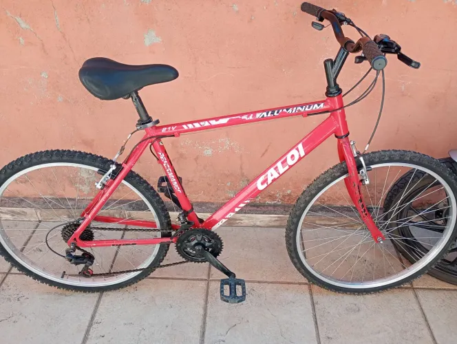 Bicicleta Caloi Aluminum aro 26
