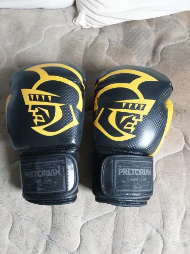 Luvas seminovas para treino, Pretorian