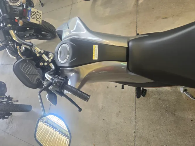Moto esta okm