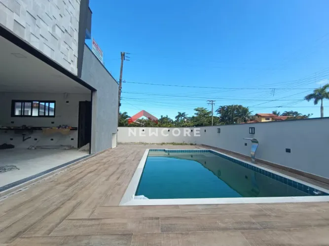 Casa de condomínio em Rua Embare - Morada da Praia - Bertioga/SP