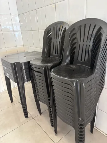 Locação de mesas e cadeiras entrega rápida e ótimos preços
