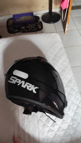 Capacete Spark seminovo n56