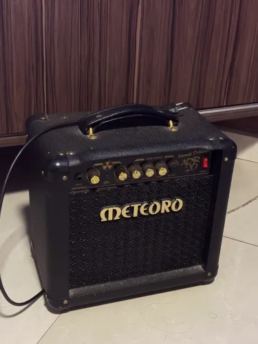Amplificador meteoro