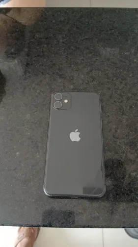 Iphone 11 64gb 900,00