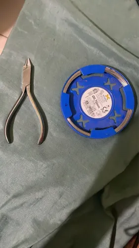 Vendo alicate de orto + fio de aço 0,7