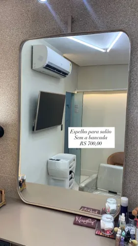 Espelho para salão