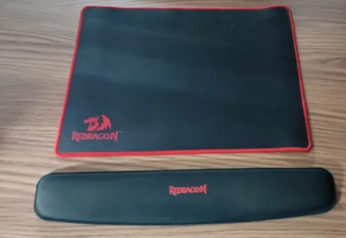 Mousepad + Apoio de Braço Redragon