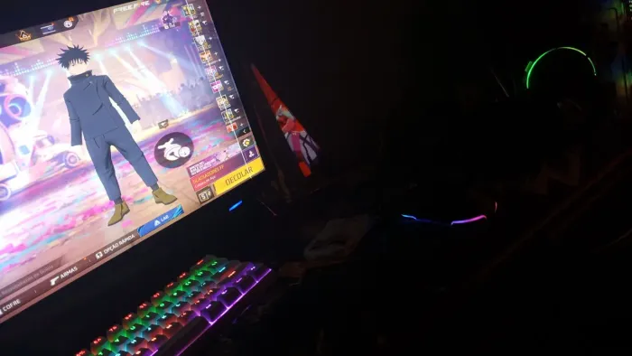 Vendo Pc, aceito troca por uma moto como entrada