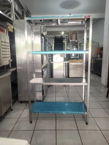 PRATELEIRA INOX COM 4 PLANOS 