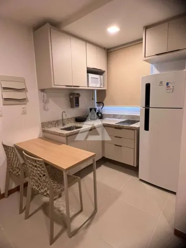 Apartamento com 1 quarto e 1 suíte, 22,00 m² para alugar por R$ 2.300,00 - Caminho das Árv