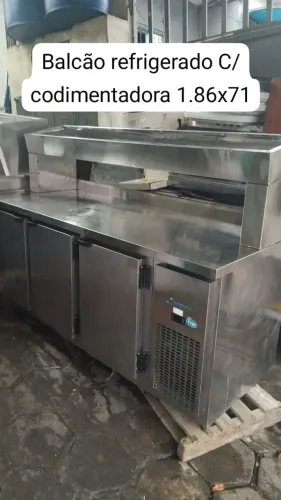 Balcão refrigerado C/codimentadora 220v