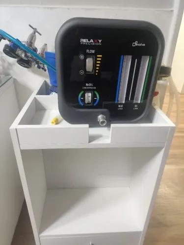 Relaxy Precision - Equipamento de sedação consciente