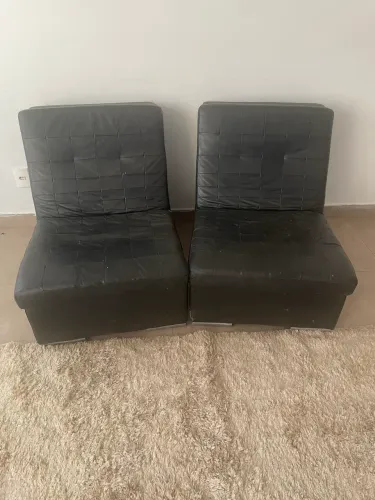 2 Poltronas de couro